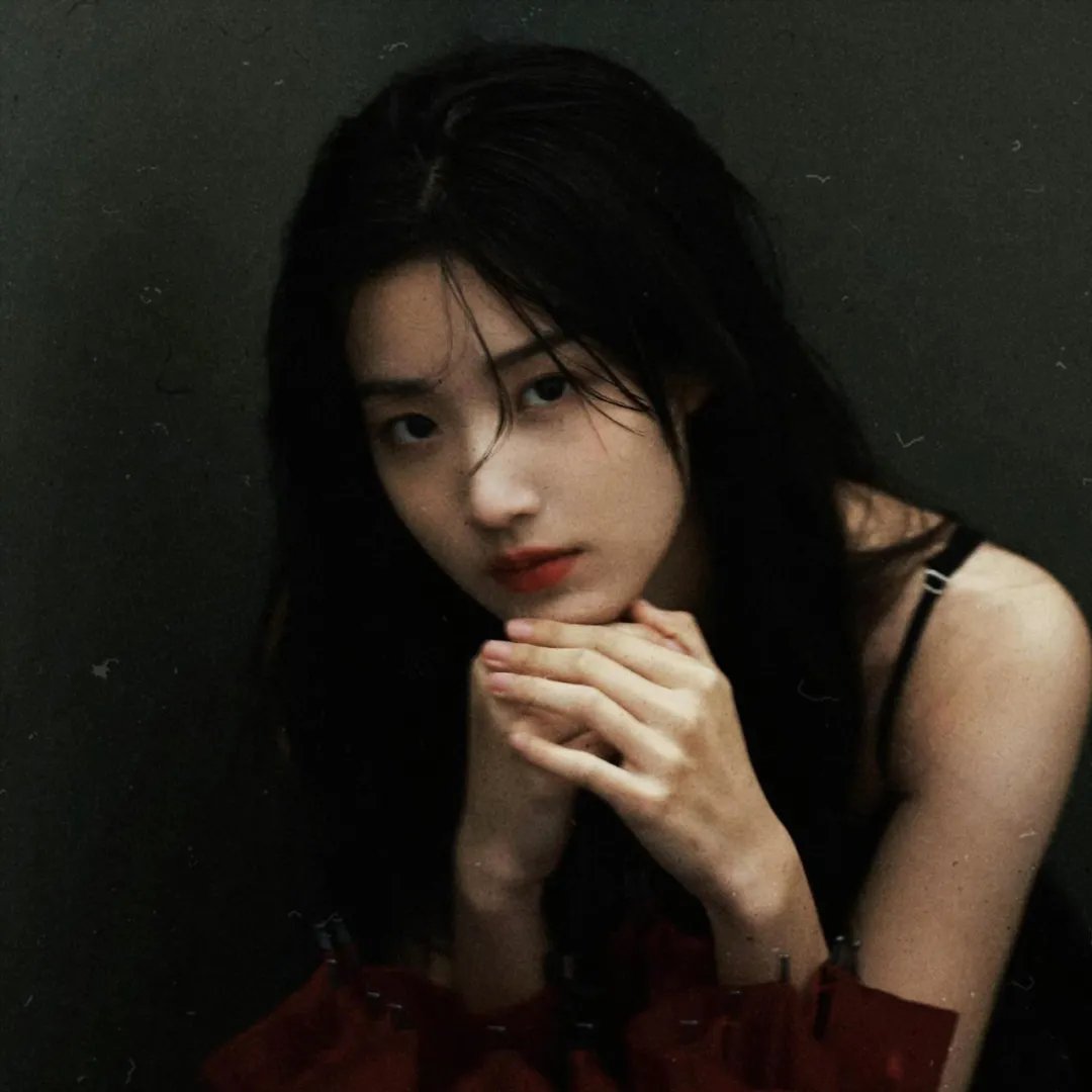 我是异能老婆，勇闯六零